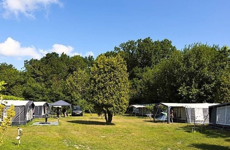 Camping Küste Hollands im Grünen